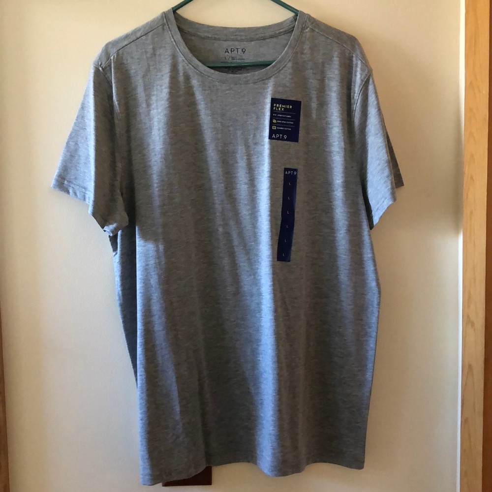 Tee shirts